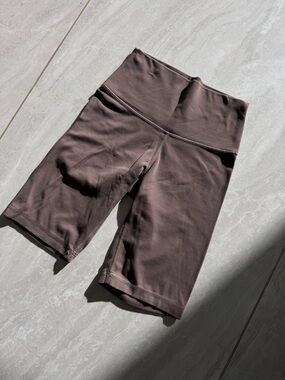 TNA High-Waist Mauve Brown Biker Shorts